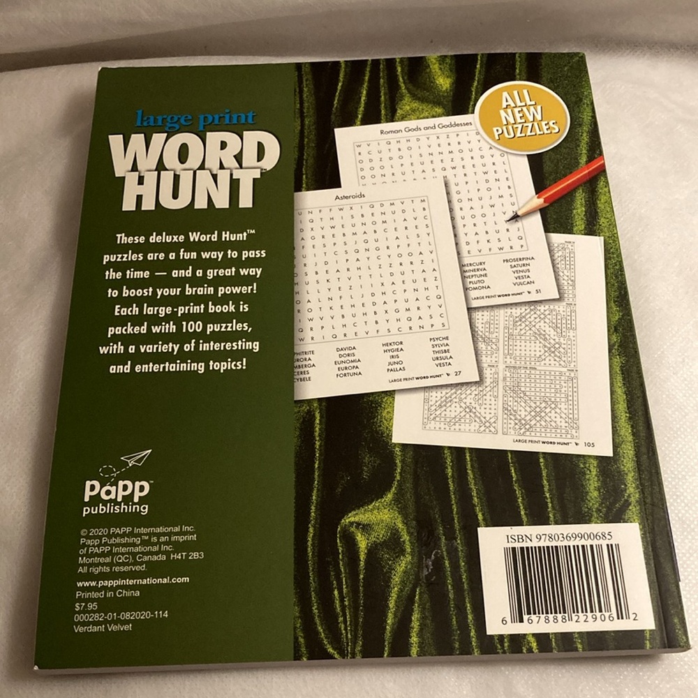 NWOT - Large Print Word Hunt (2), Sketch Pad and Colouring Pencils Bundle - Picture 3 of 9